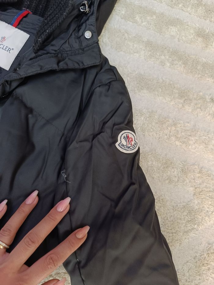 Moncler - photo numéro 2