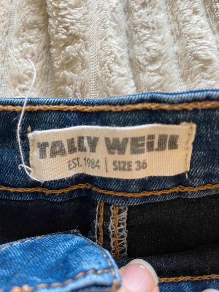 Jupe Courte en Jean Taille 36 - Presque Jamais Portée - photo numéro 2