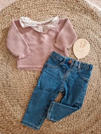 Ensemble pull en maille rose et jean Lola Palacios bébé fille 9 mois
