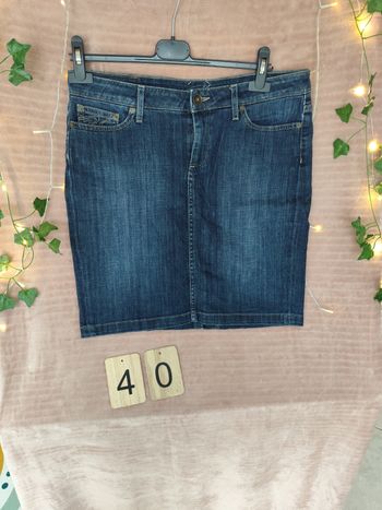 Jupe en jean tommy Hilfiger T40 