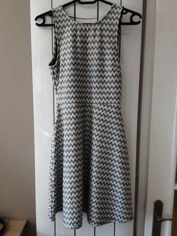 Robe sans manches