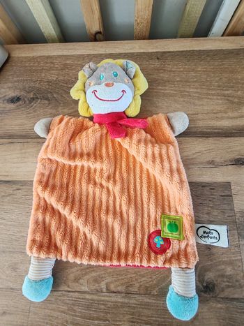Lion orange Mots d Enfants