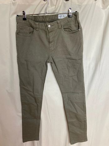 Jeans kaki neuf