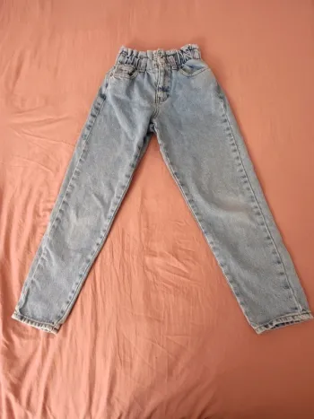 Jeans mom 9 ans