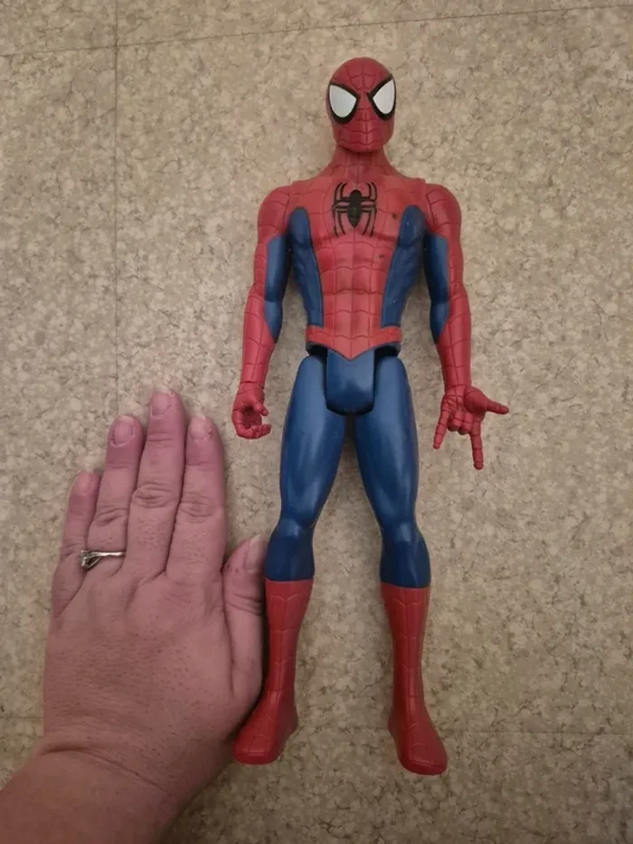 Figurine Spiderman - photo numéro 2