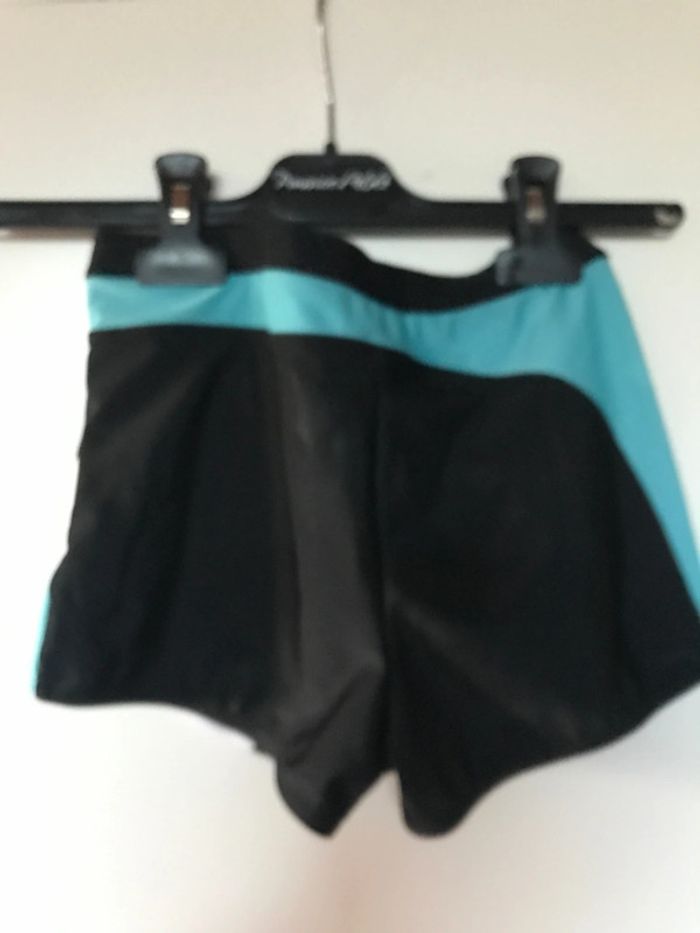 Maillot de bain short de bain taille 12/14 ans - photo numéro 3