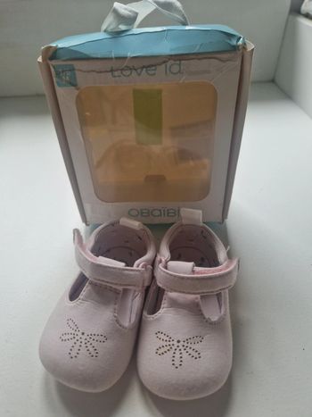 Chaussure Obaïbi 1/6 mois