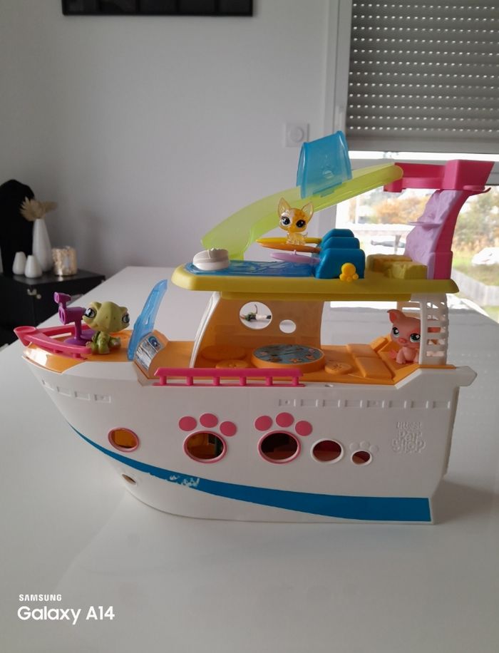 Bateau de croisière petshops - photo numéro 3