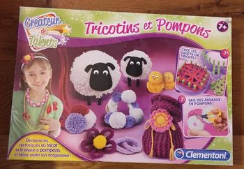 Tricotins et pompons