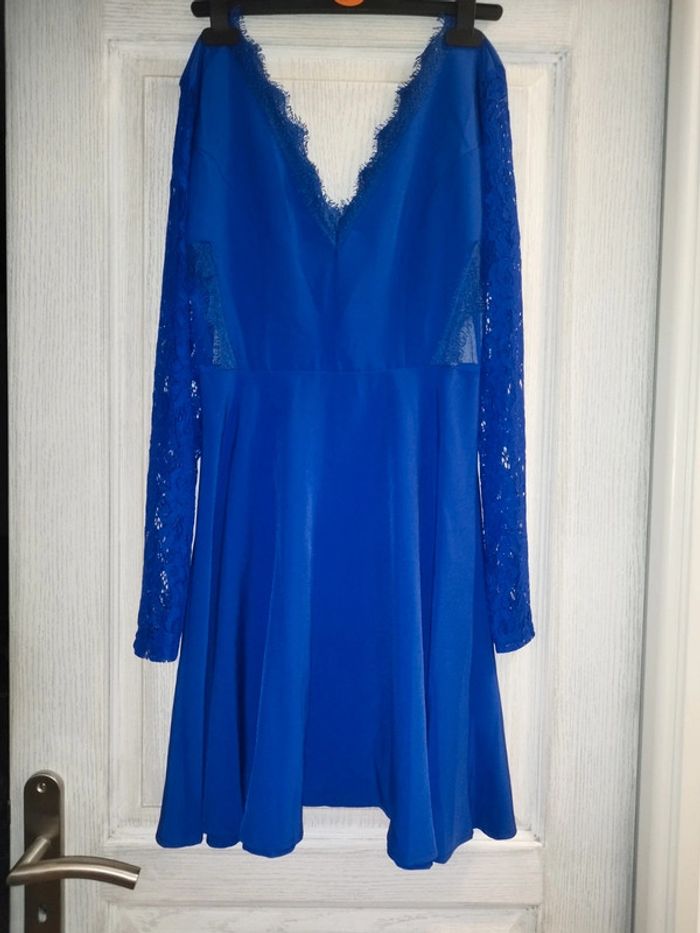 Robe bleue
