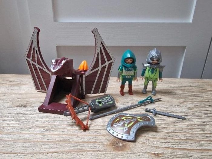 4840 Chevalier dragons verts et catapulte Playmobil