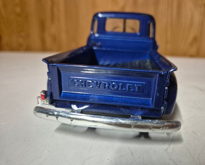 Welly 22087 chevrolet pick-up 1953 bleu 1/24 miniature - photo numéro 5