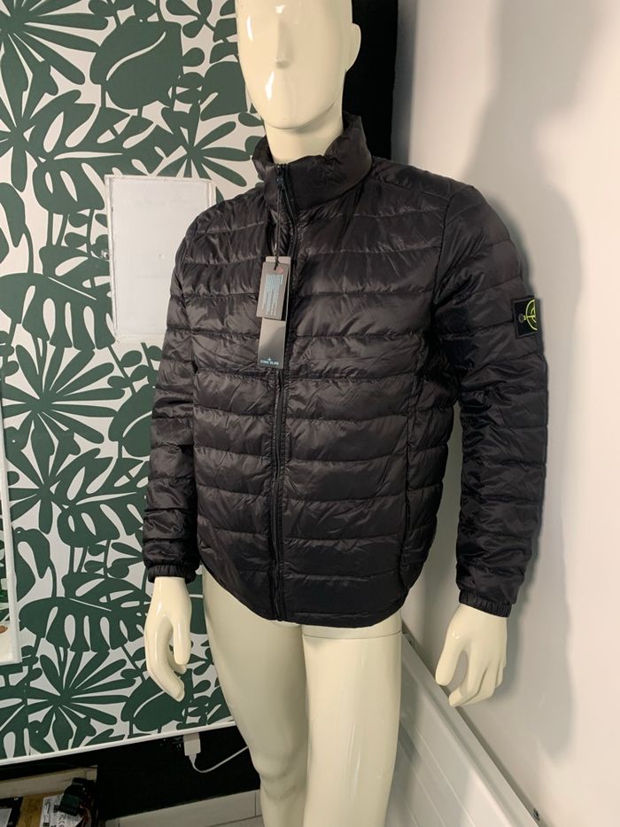 Doudoune stone island taille M - photo numéro 2