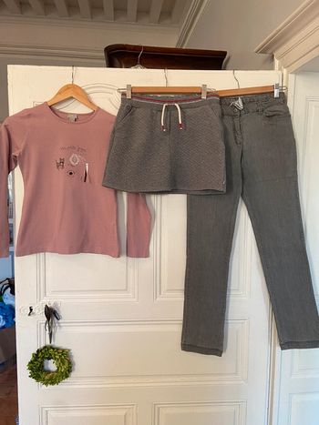 Lot de 1 teeshirt manches longues, 1 slim et une jupe Cyrillus et Okaïdi taille 14 ans.