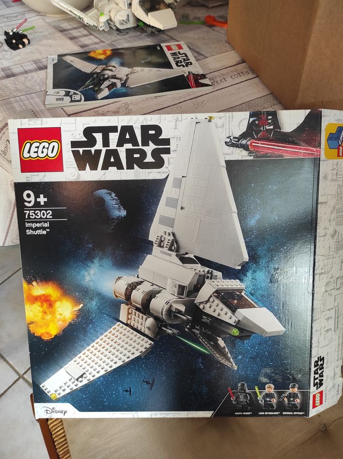 LEGO starwars Imperial Shuttle 75302 navette impériale