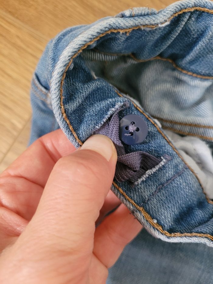 Lot 2 jeans garçon 5 ans - photo numéro 7