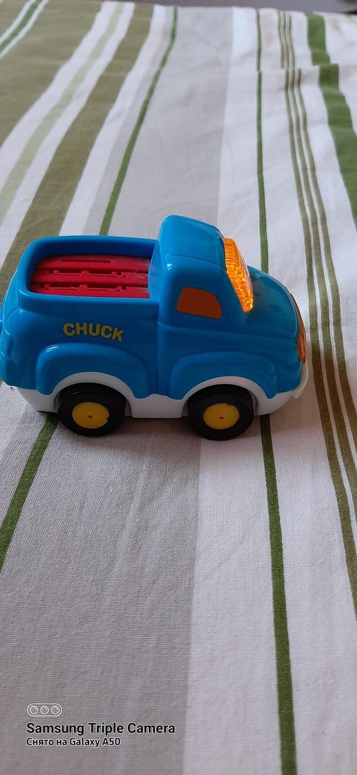 La voiture chante et parle - photo numéro 3