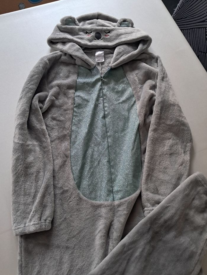 Combinaison pyjama taille L