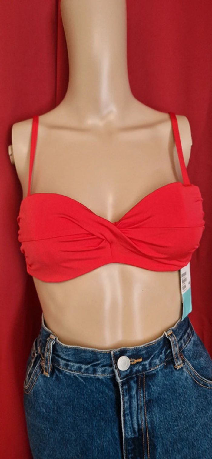 Haut maillot de bain neuf taille 90B