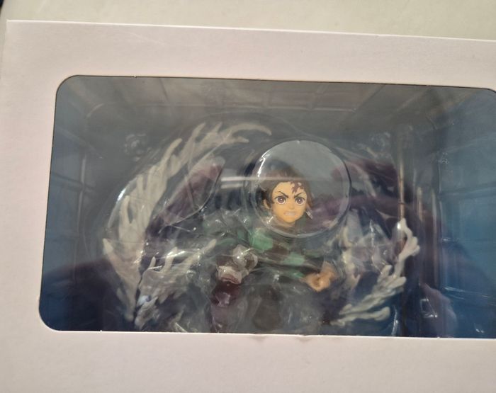Figurine tanjiro Kamado démon slayer neuve Conofig - photo numéro 2