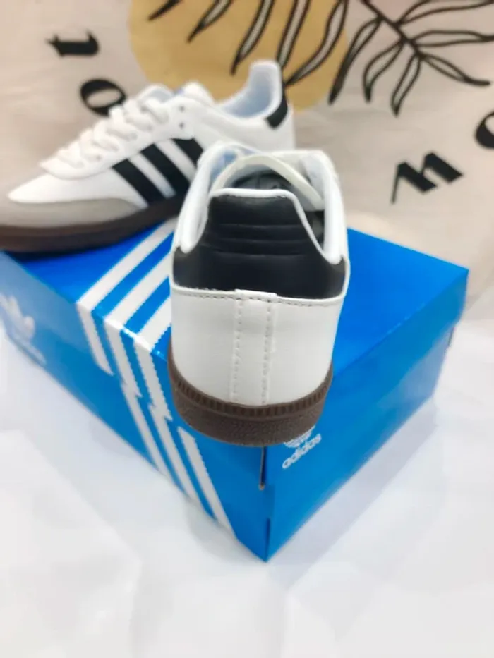 Adidas Samba OG 'White Navy Grey' - Taille 40 - photo numéro 5