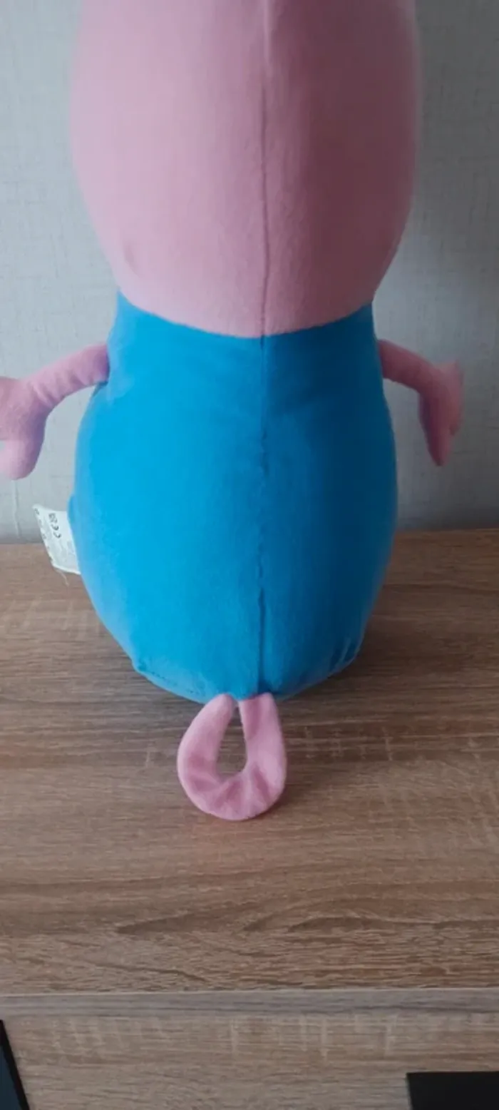 Peluche George Pig, environ 50 cm de hauteur, propre et en très bon état. - photo numéro 10