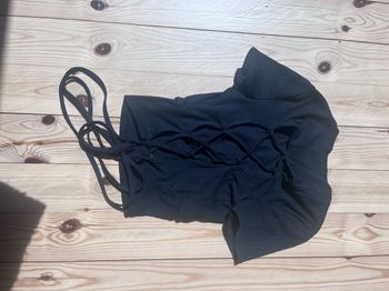 Haut dos lacet noir Pimkie