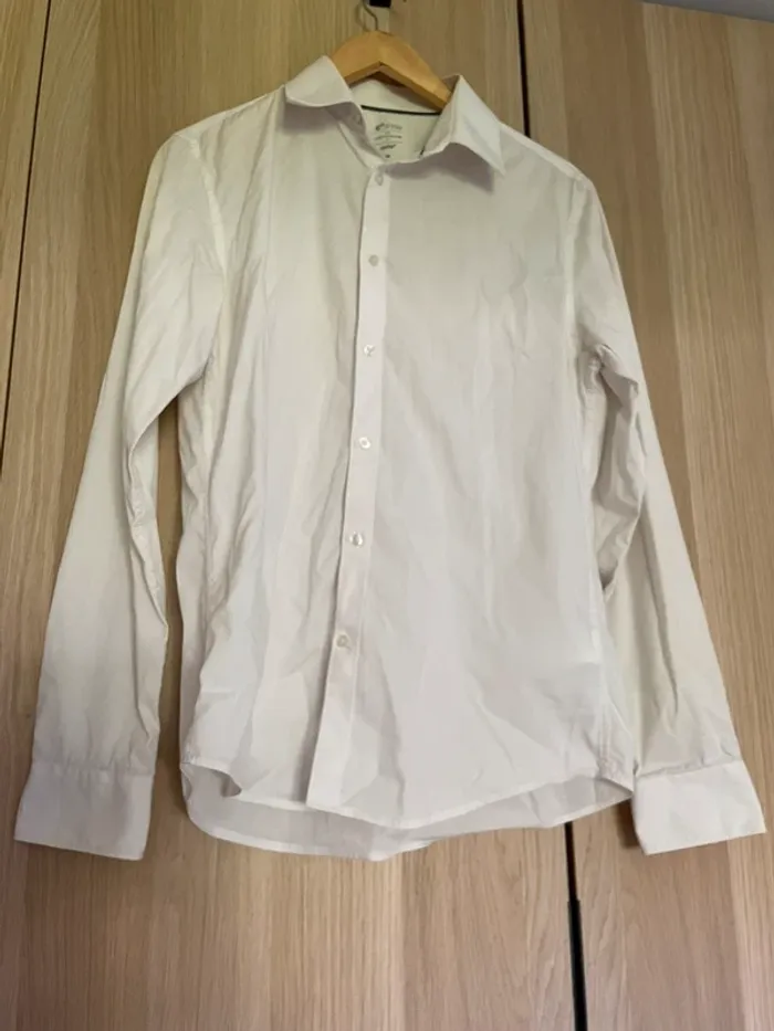 Chemise