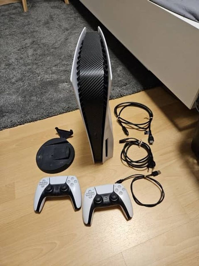 PlayStation 5 tout neuf - photo numéro 2