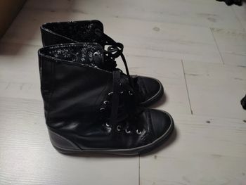 Tennis hautes simili cuir P.40