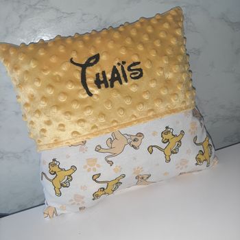 Coussin et doudou