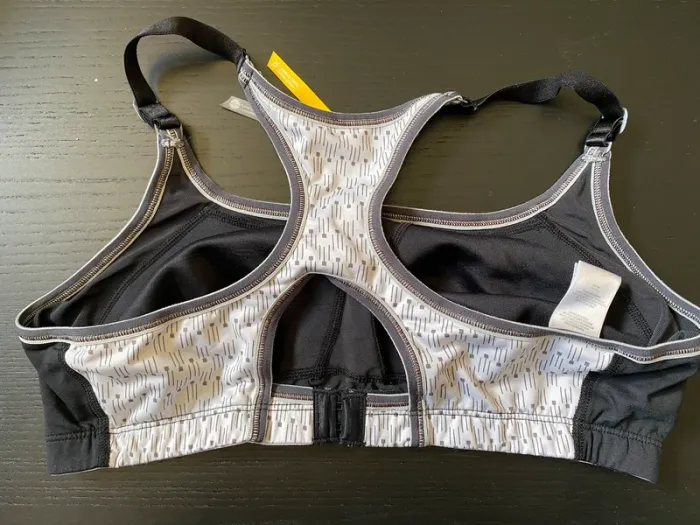 Brassière de sport lolë - photo numéro 2