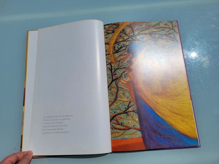 Beau livre grand format : Les douze Manteaux de maman, Éditions Le Baron Perché - photo numéro 3