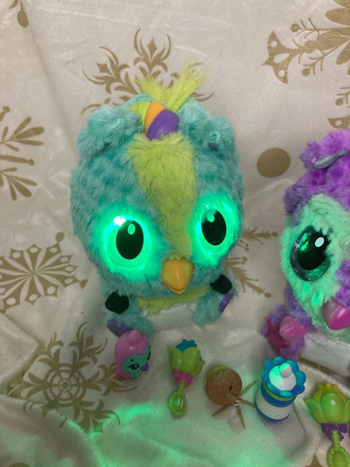 Lot de deux Hatchimals et leurs accessoires - photo numéro 2