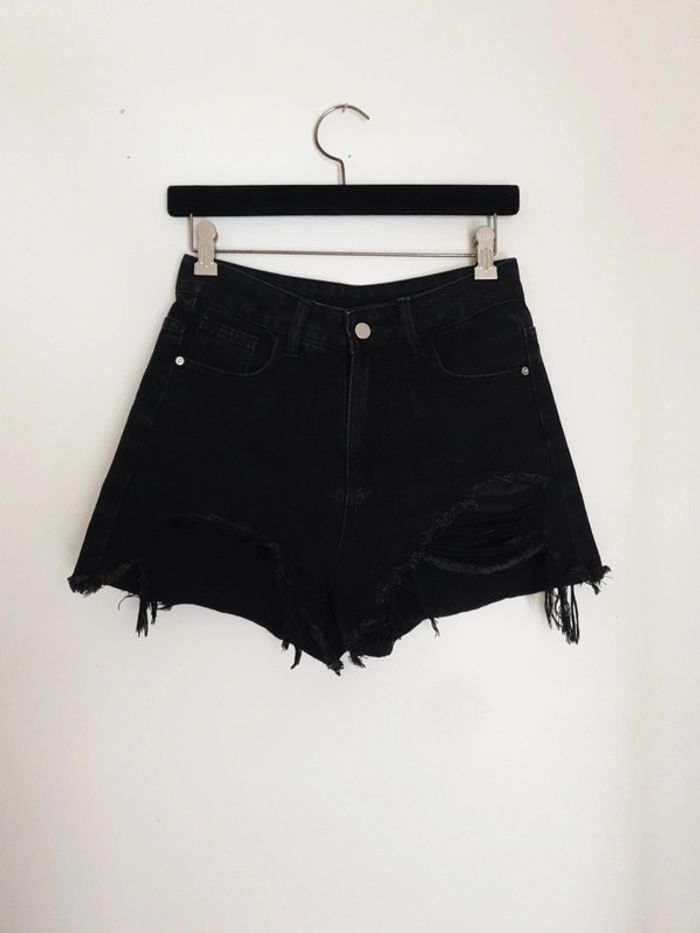Short jean poches étoiles