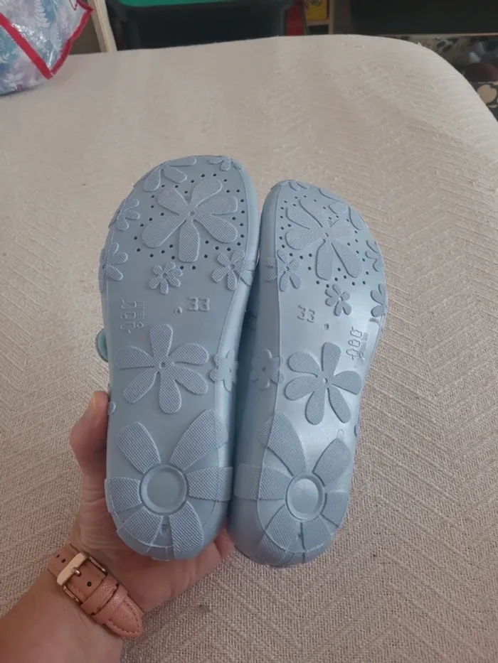Chaussons taille 33 - photo numéro 3