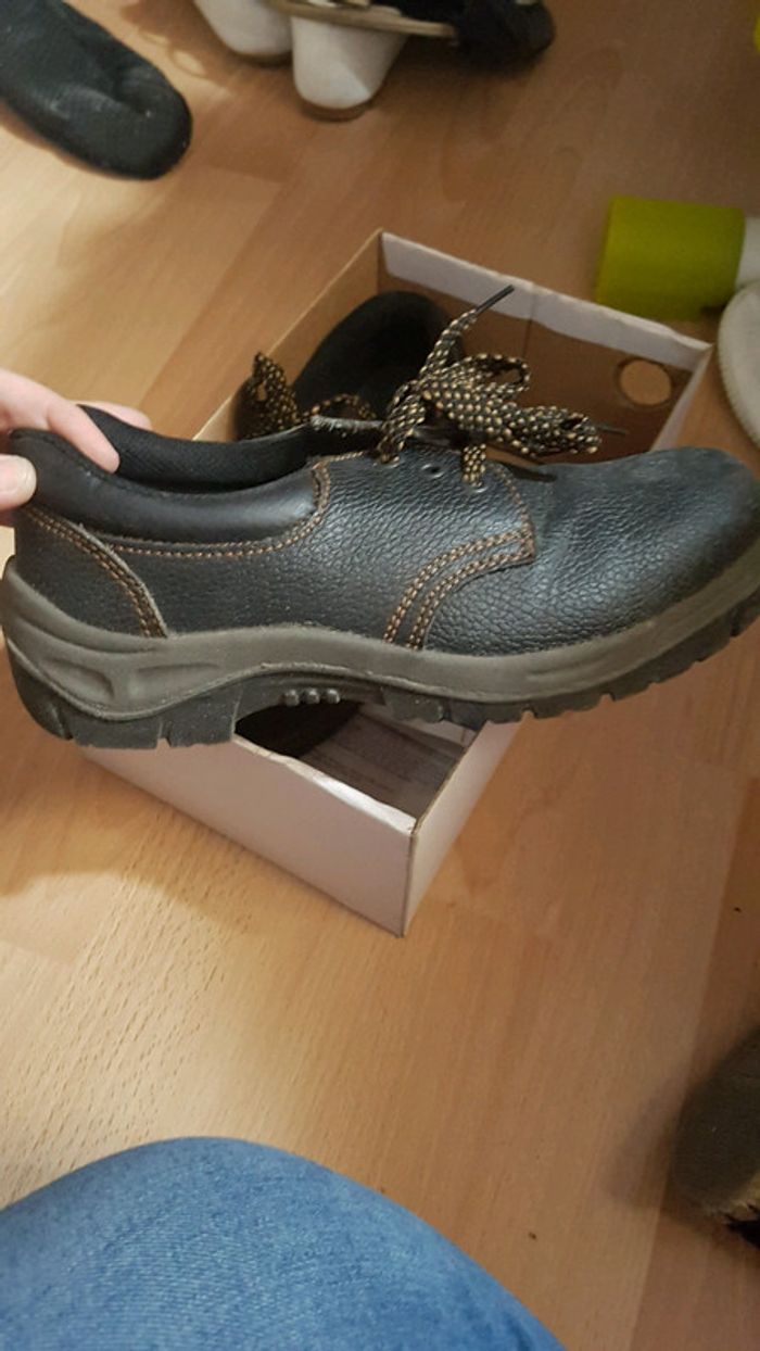 Chaussure de sécurité - photo numéro 2
