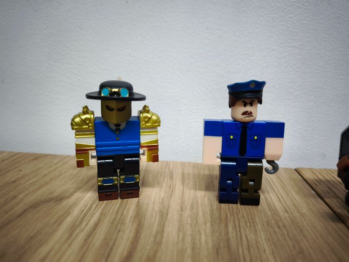 Lot figurines Roblox - photo numéro 4