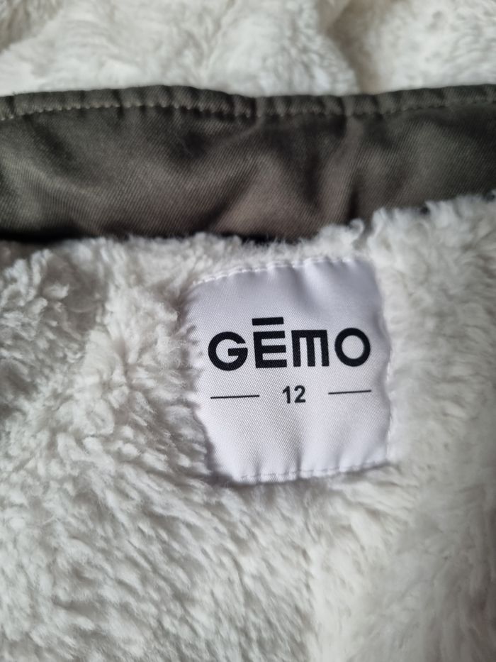 Parka déperlante kaki à capuche intérieur fausse fourrure 12ans très doux et chaud - photo numéro 4