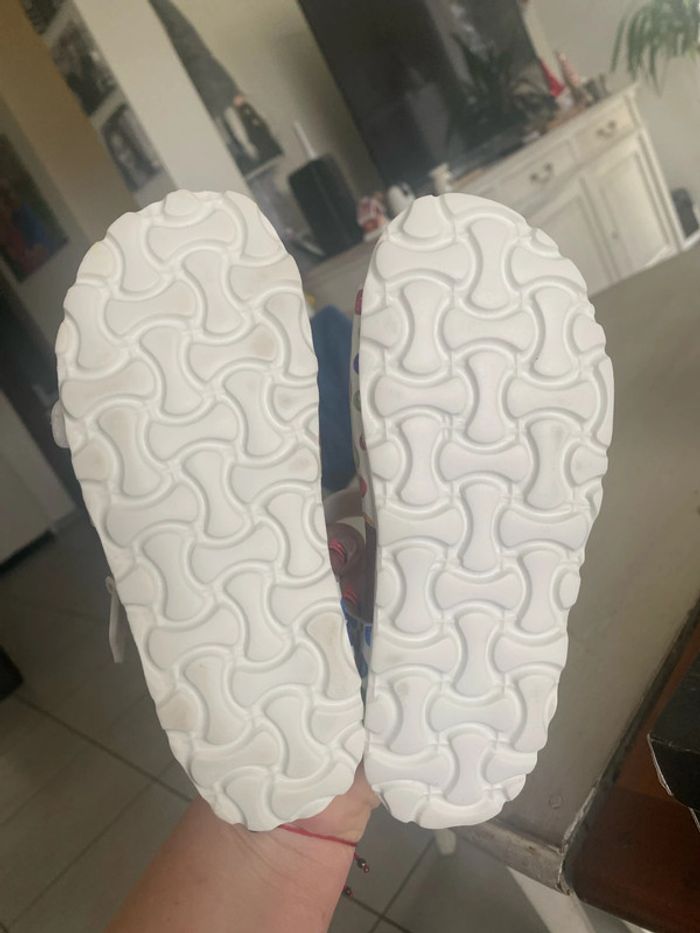 Jolie tongs - photo numéro 2