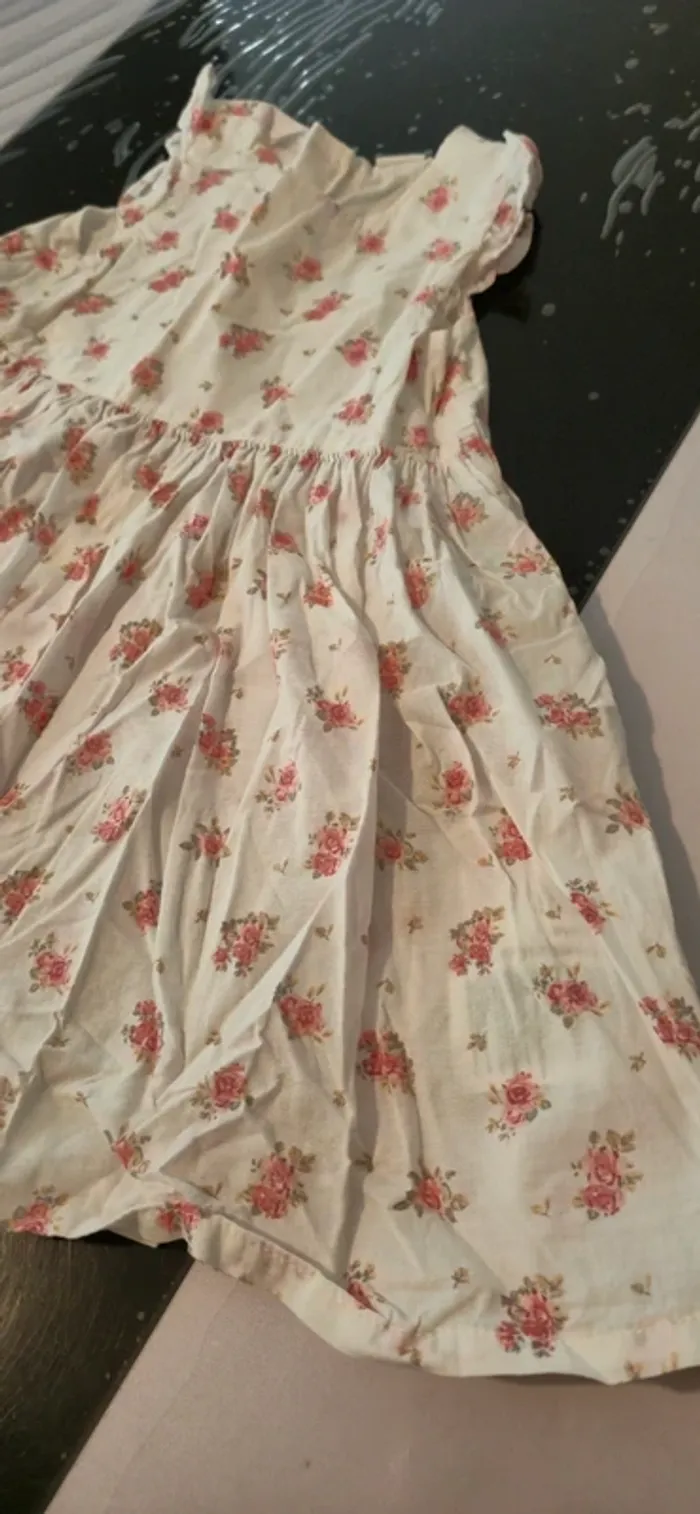 Robe H&M 92 cm - photo numéro 2