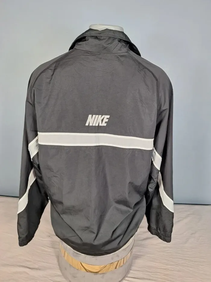 Nike Vintage Track Jacket Noire – Logo Brodé – Taille L (560) - photo numéro 11