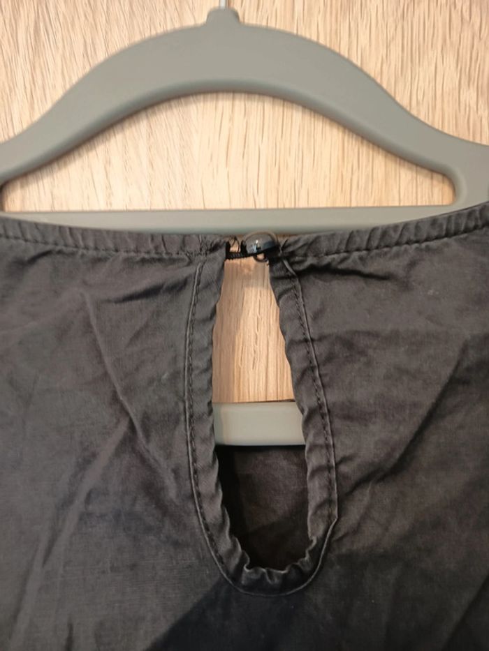 Blouse noir a volants sur les bras neuve shein - Taille L 40 - photo numéro 6
