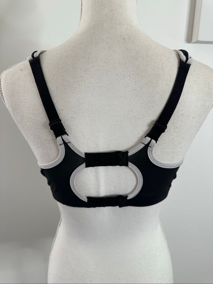 Brassière de sport noire et blanche Shock Absorber 90D - photo numéro 2