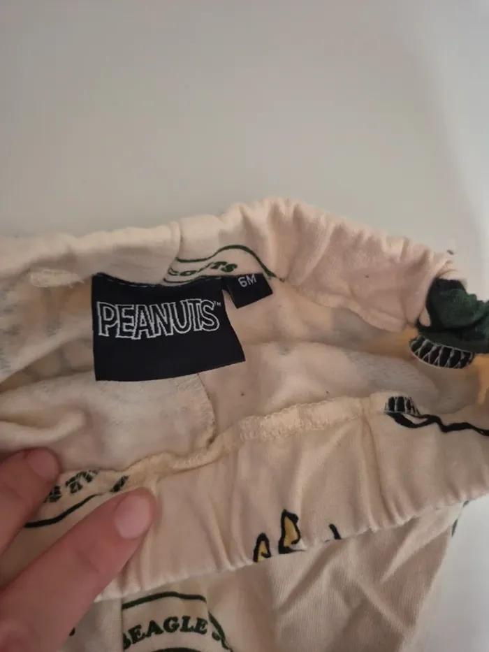 Pantalon snoopy 6 mois - photo numéro 2