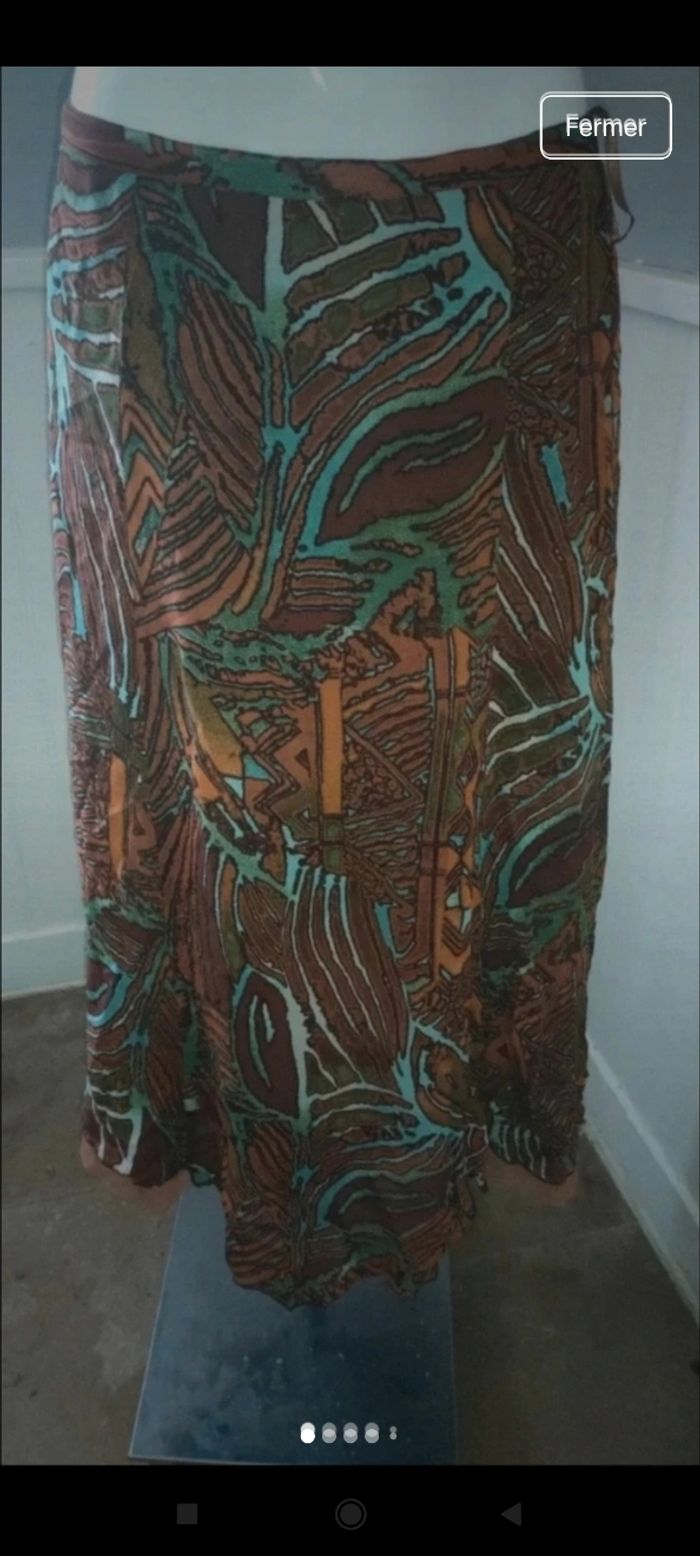 Très belle jupe longue f4