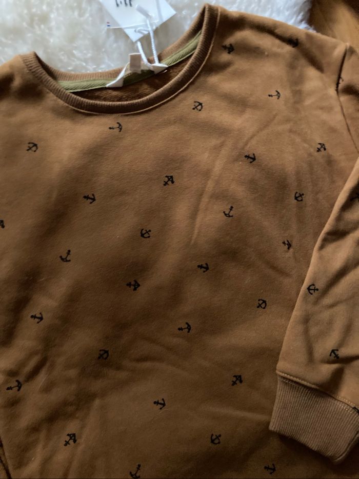 Sweat-shirt mini mignon, huit ans - photo numéro 2