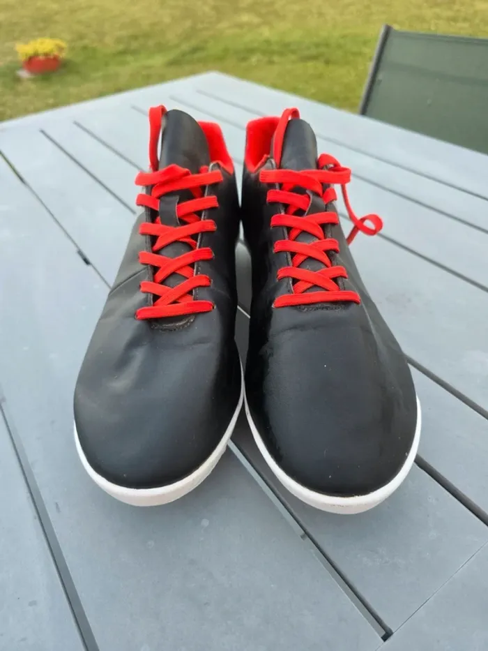 Chaussures de foot Kipsta pointure 47 excellent état, portées une fois - photo numéro 2