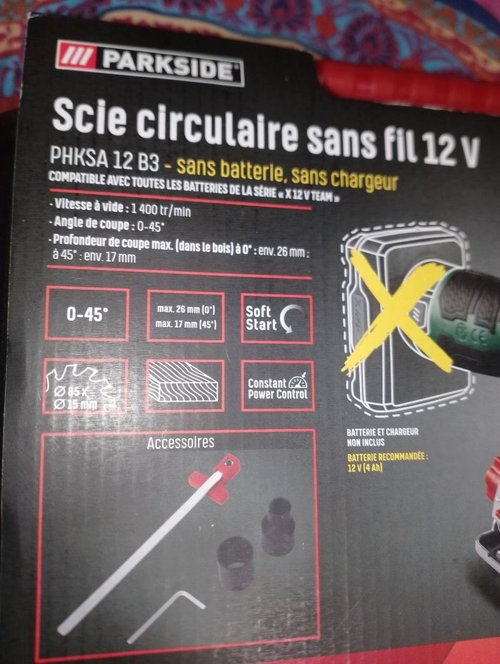 Scie circulaire sans fil 12V sans fil neuve - photo numéro 2