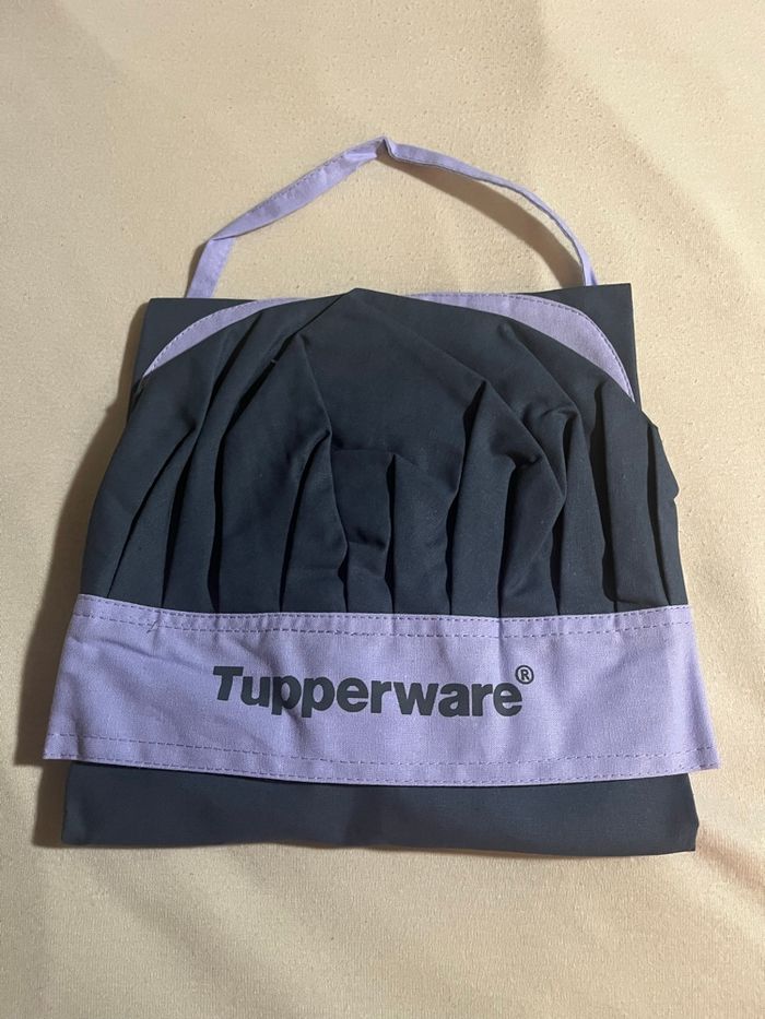 Tablier et charlotte Tupperware - photo numéro 2